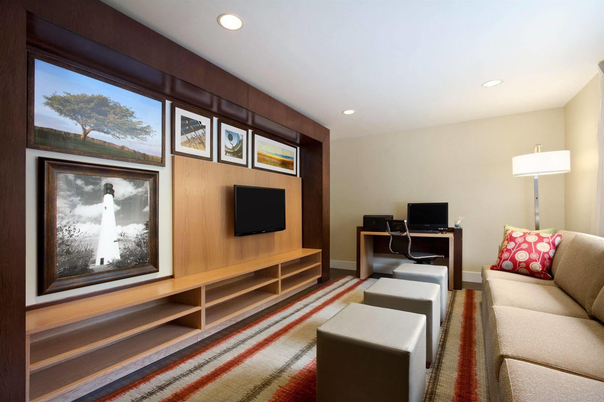 Mainstay Suites Detroit فارمنجتون هيلز المظهر الخارجي الصورة